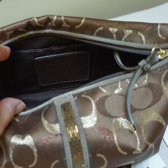 New Coach Sequin Glitter Mini Pouch - Picture 4 of 5